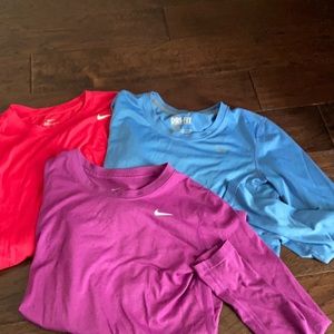 3 Nike dri-fit long sleeve light weight tee